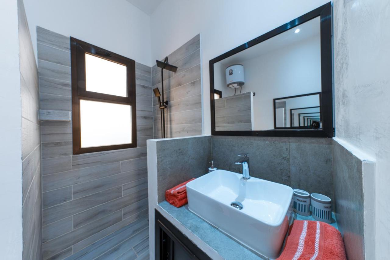 Chezbabo Wellness Hotel Ngaparou Екстер'єр фото